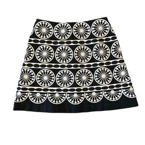 Boden Embroidered Cotton Mini Skirt Black White Sunburst Scallop 6P EUC